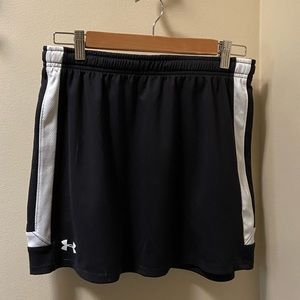 Girls - Under Armour lacrosse sport  skirt - Size medium